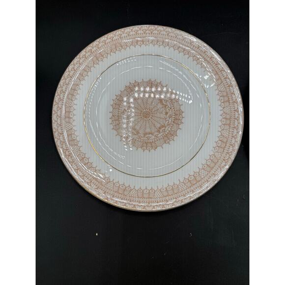 2 Crown Fine Bone China Staffordshire England Gold Lace Salad Plates - Picture 3 of 8